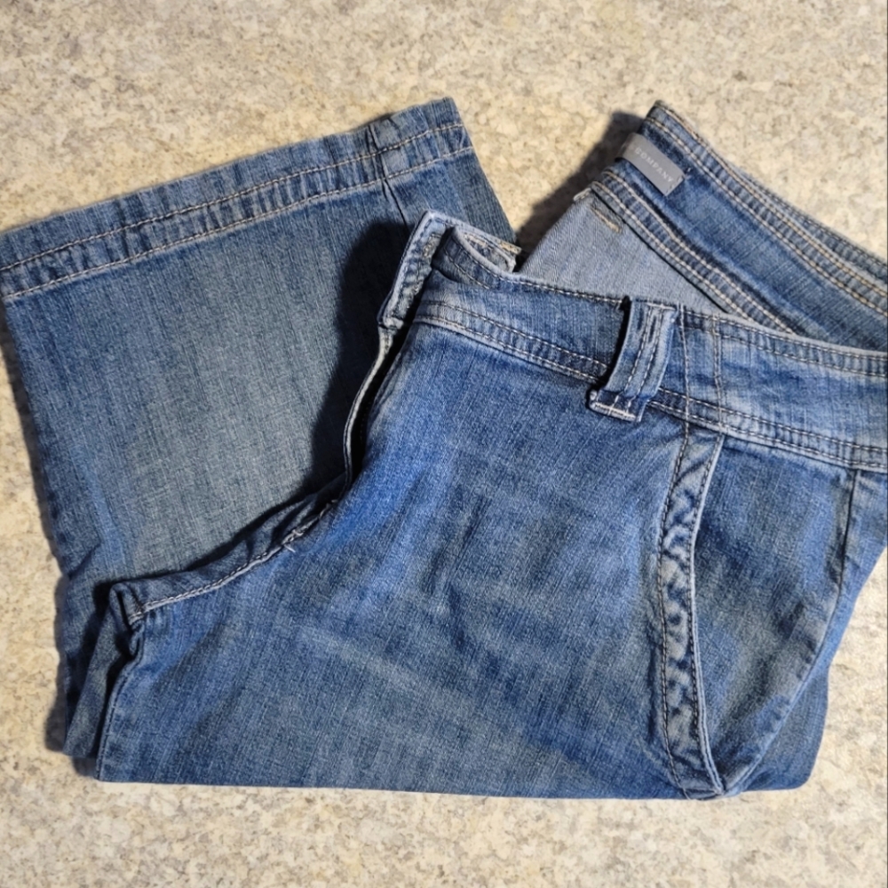 Women's New York & Company shorts